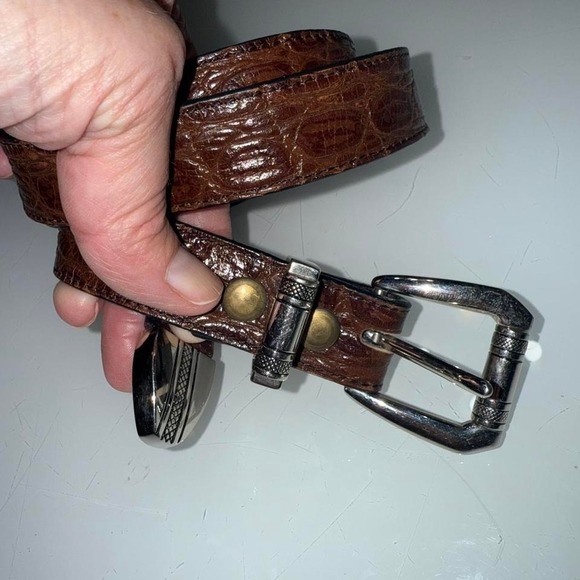 Vintage Brown Croc Embossed Leather Belt Silver Western Hardware - Picture 2 of 6